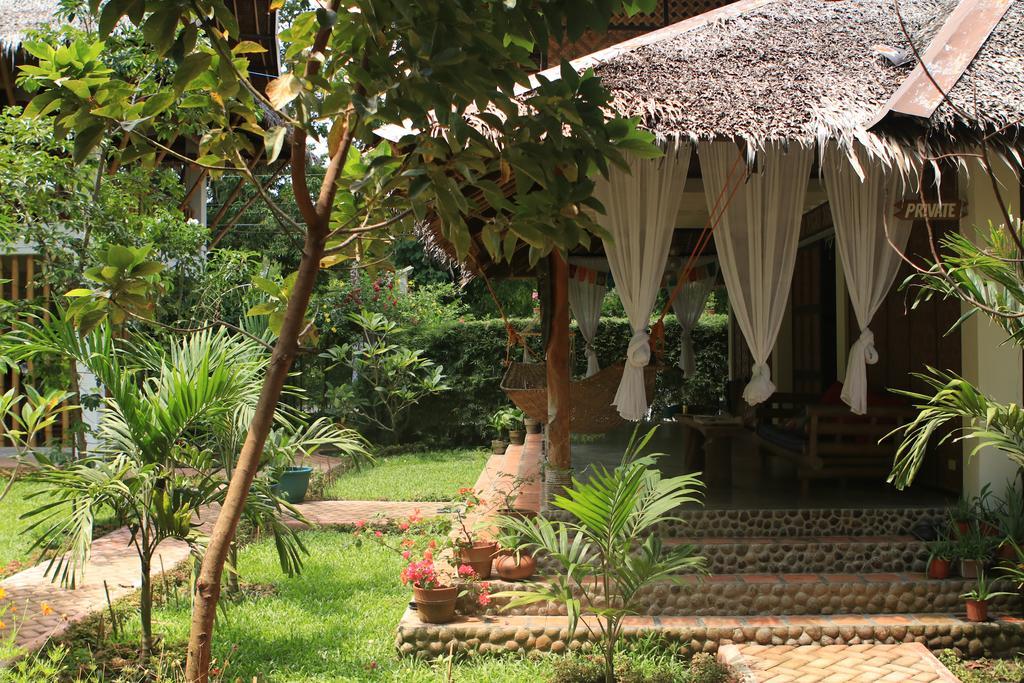 Fox & The Firefly Cottages Loboc Extérieur photo